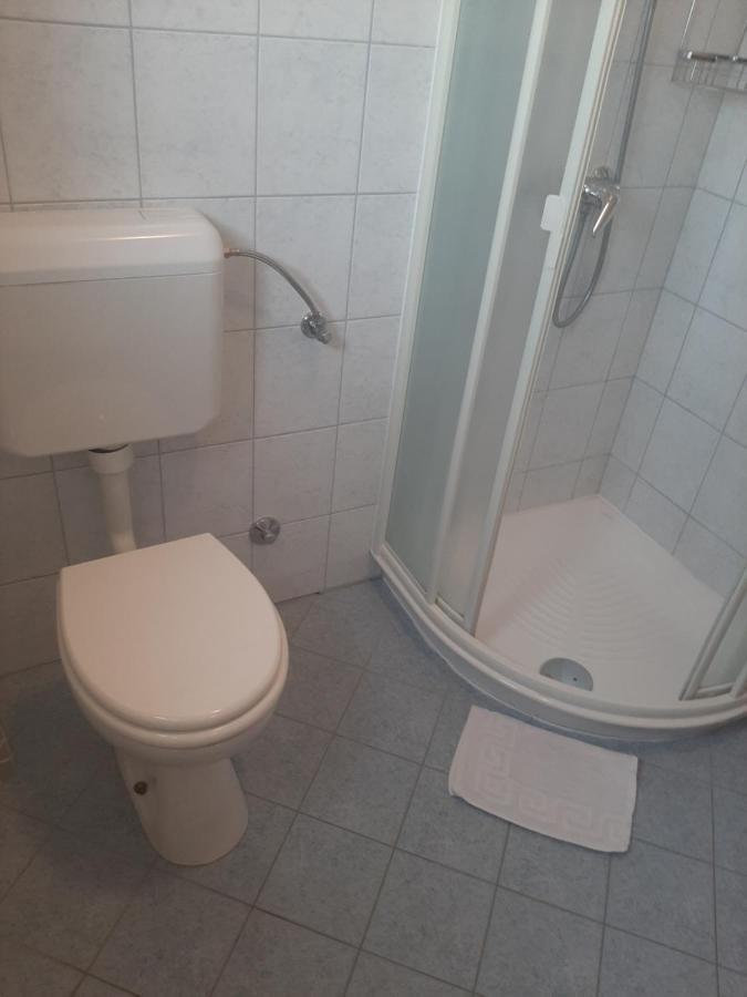Room Eta Црес Экстерьер фото